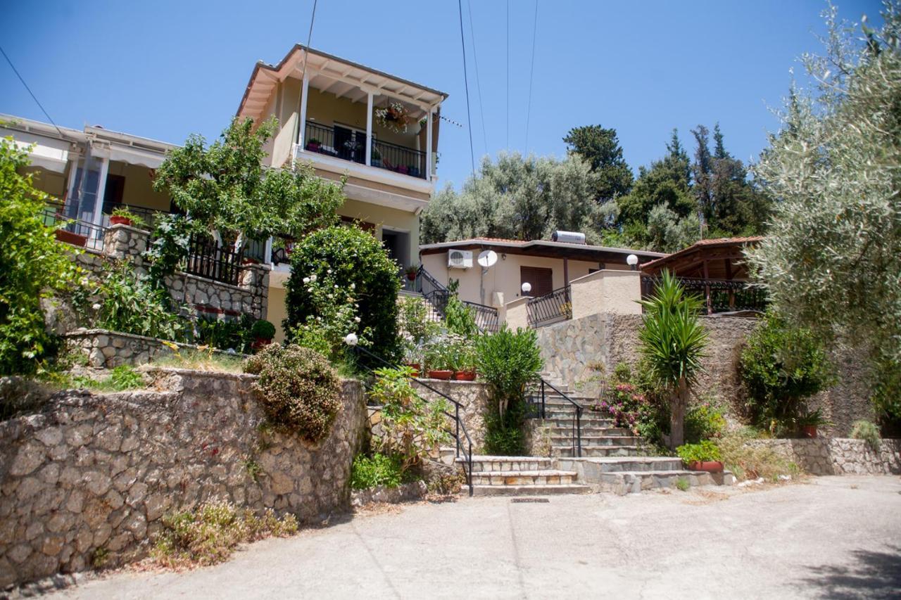 Summer Holidays Никиана Экстерьер фото